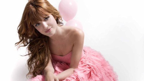 Annabella Avery Thorne American Actress Celebrity Girl Wallpapers #001
