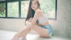 Asian Slim Long-haired Brunette Teen Girl Wallpaper #4647