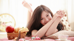 Asian Slim Smiling Brunette Teen Girl Wallpaper #4300