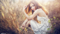Asian Slim Smiling Long-haired Red Hair Teen Girl Wallpaper #6062