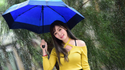 Asian Smiling Long-haired Brunette Teen Girl Wallpaper #3998