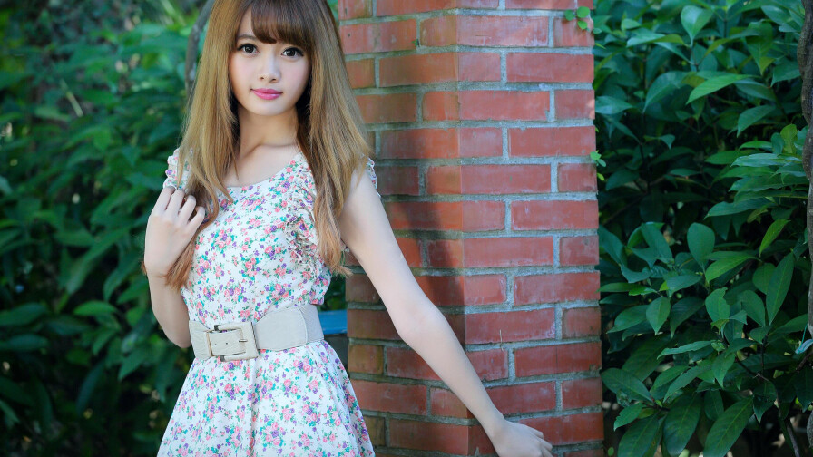 Asian Tiny Long-haired Cubie Wang Blonde Teen Girl Wallpaper #4864