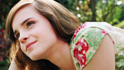 Beautiful Emma Watson English Actress Celebrity Wallpaper #065