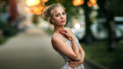 Sexy Beautiful Slim Blue-eyed Blonde Teen Girl Wallpaper #2014