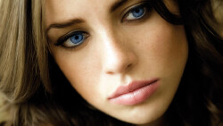 Sexy Blue-eyed Long-haired Brunette Teen Girl Wallpaper #4604