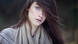 Sexy Blue-eyed Long-haired Brunette Teen Girl Wallpaper #6307