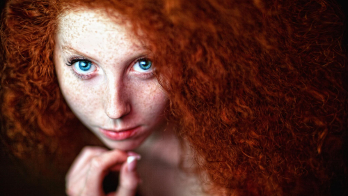 Sexy Blue-eyed Long-haired Red Hair Teen Girl Wallpaper #5557