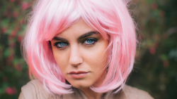 Sexy Blue-eyed Pink Hair Teen Girl Wallpaper #5958