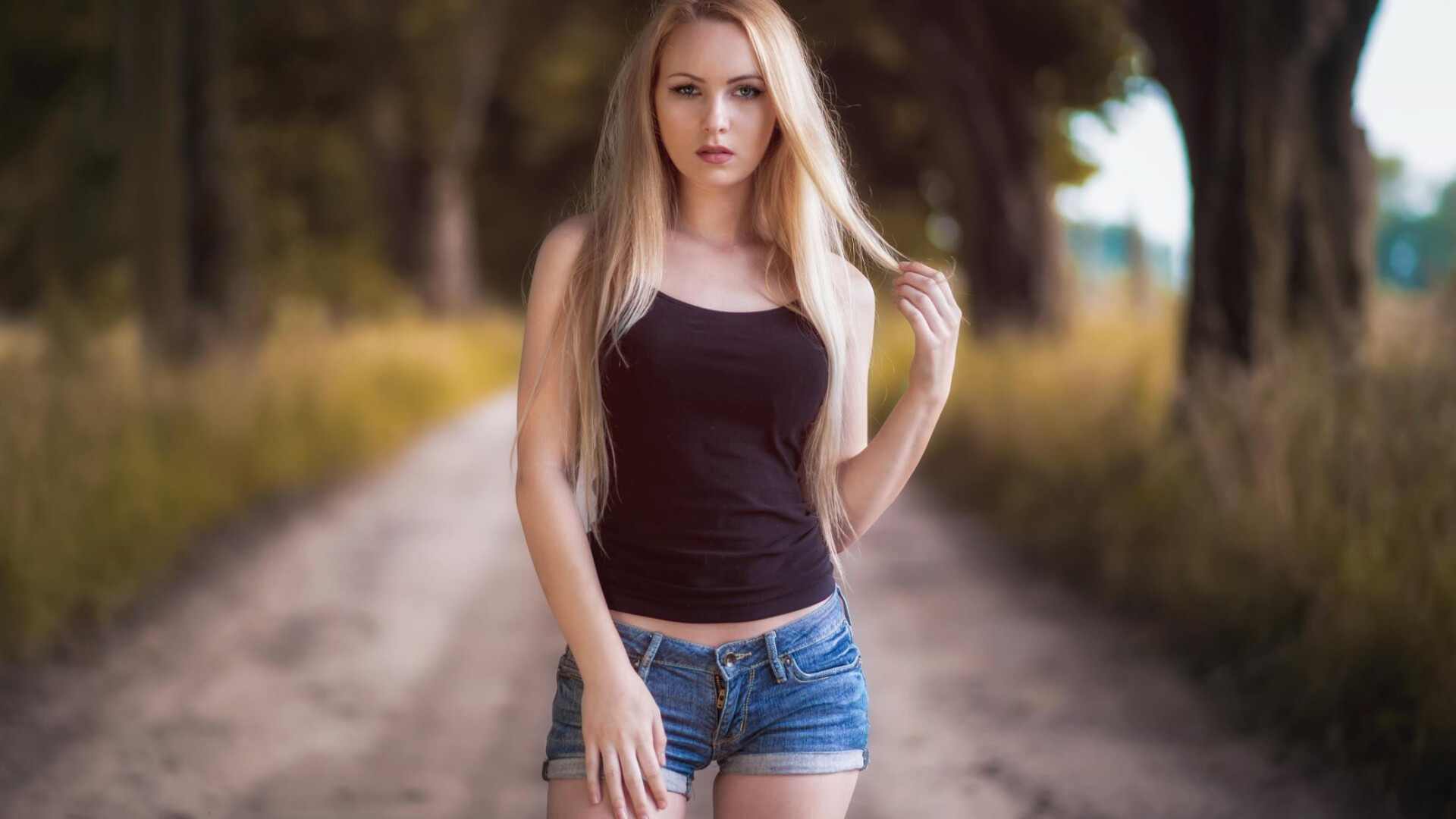 Sexy Blonde Girl - wide 4