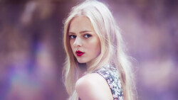 Sexy Slim Blue-eyed Long-haired Blonde Teen Girl Wallpaper #6208