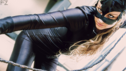Sexy Slim Long-haired Blonde Catwoman Cosplay Teen Girl Wallpaper #7283