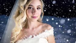 Sexy Smiling Blue-eyed Long-haired Blonde Teen Bride Girl Wallpaper #3462