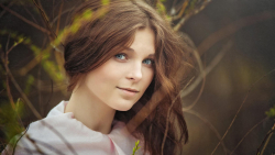 Sexy Smiling Blue-eyed Long-haired Brunette Teen Girl Wallpaper #6867