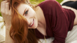 Sexy Smiling Slim Long-haired Red Hair Teen Girl Wallpaper #1684
