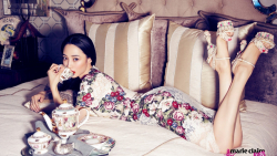 Slim Long-haired Baihe Bai Brunette Chinese Actress Asian Celebrity Girl Wallpaper #001