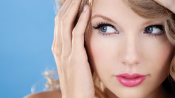 Taylor Swift American Singer Celebrity Girl Wallpaper #006