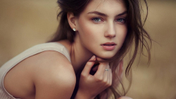 Vika Levina Russian Slim Brunette Model Girl Wallpaper #001