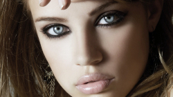Xenia Tchoumitcheva Russian-Swiss Model Actress and Blogger Celebrity Girl Wallpaper #001